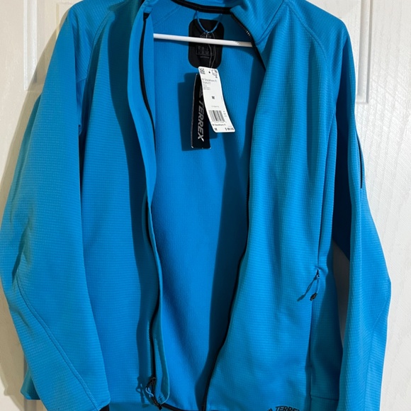 Adidas Terrex Jacket - Picture 2 of 4